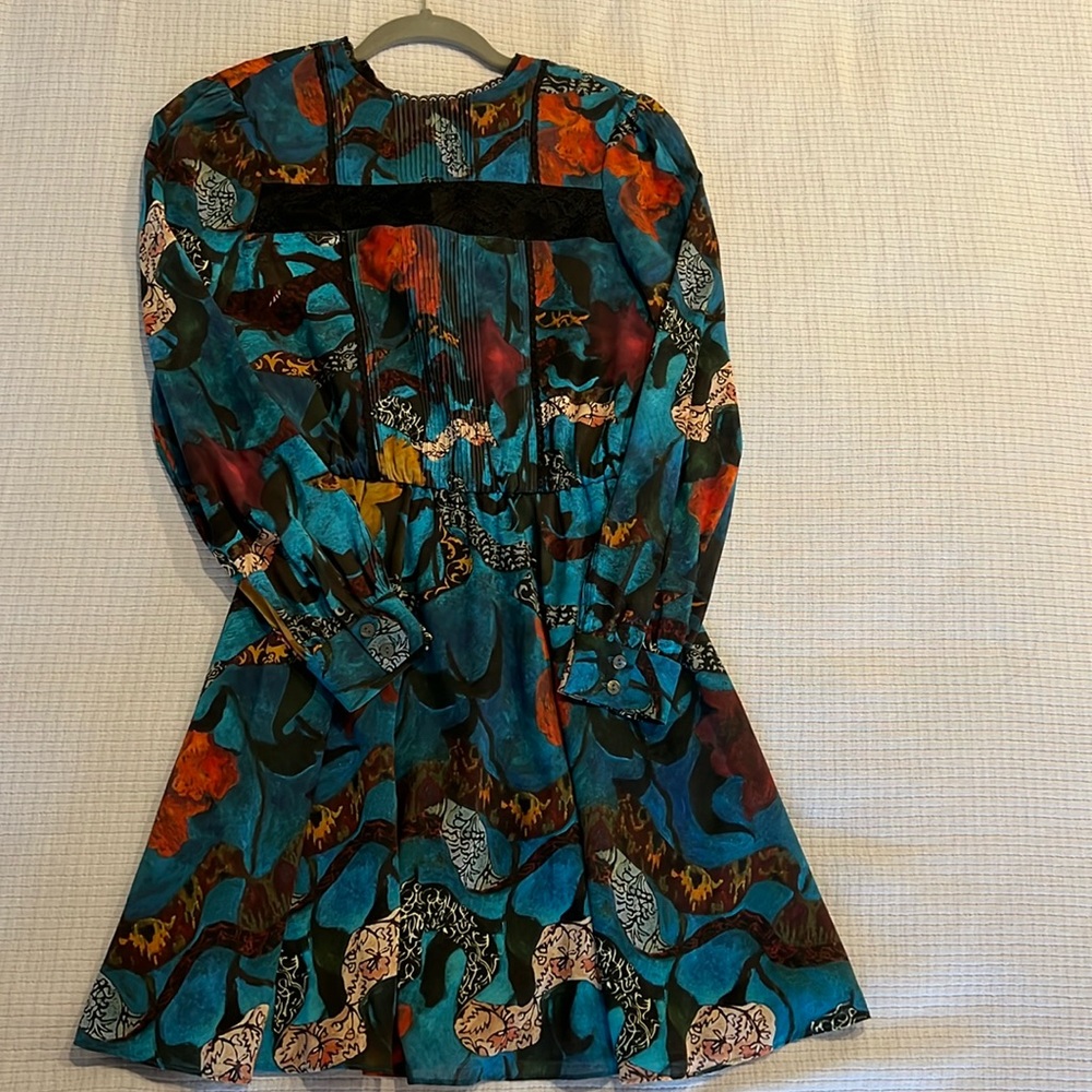 Alice and Olivia dress size 2